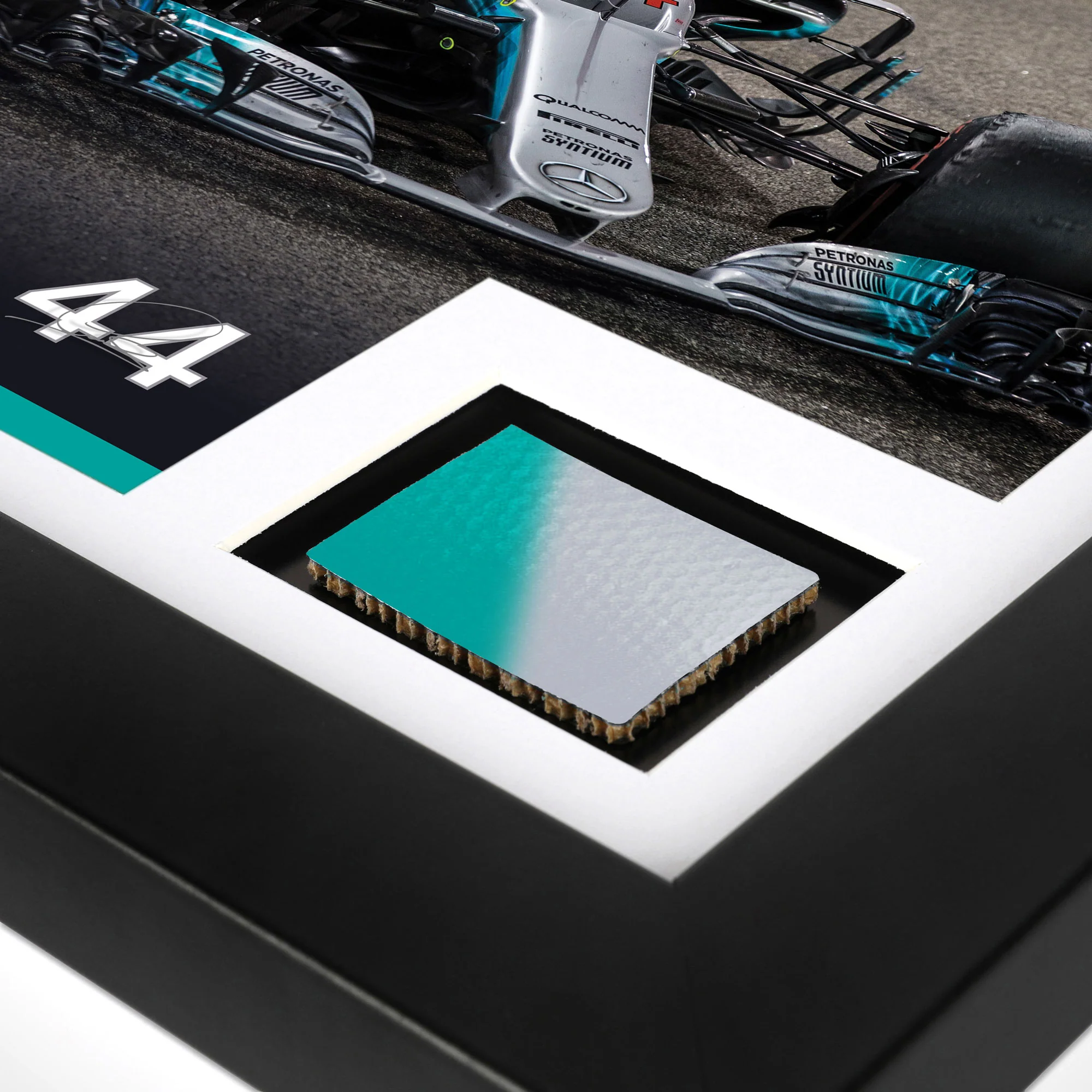 Limited Edition Lewis Hamilton 2017 Bodywork & Photo - Abu Dhabi GP - Image 3