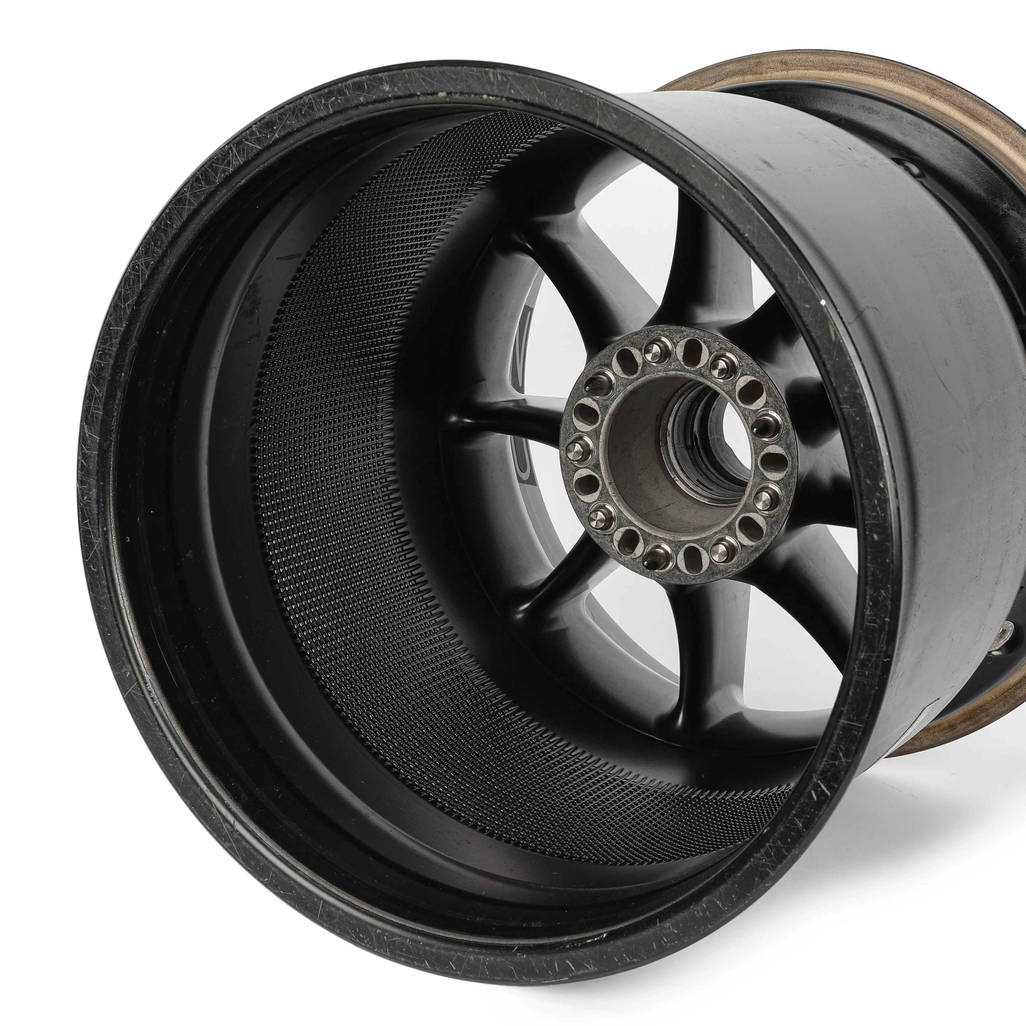Max Verstappen 2019 Oracle Red Bull Racing Front Wheel Rim Table - Image 7