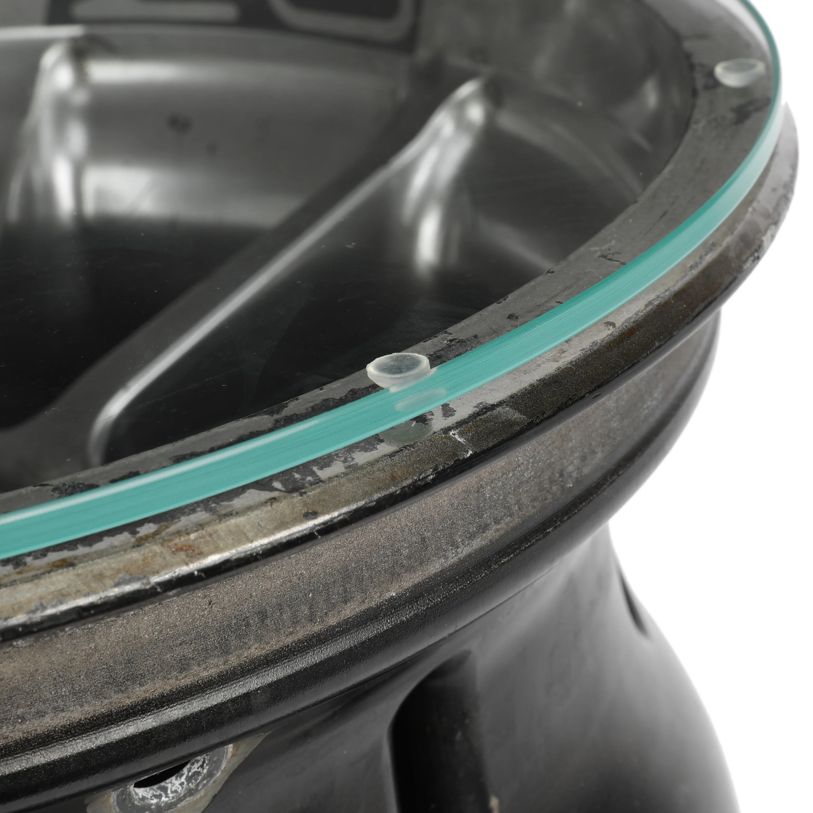 Max Verstappen 2020 Oracle Red Bull Racing Front Wheel Rim Table - Image 4