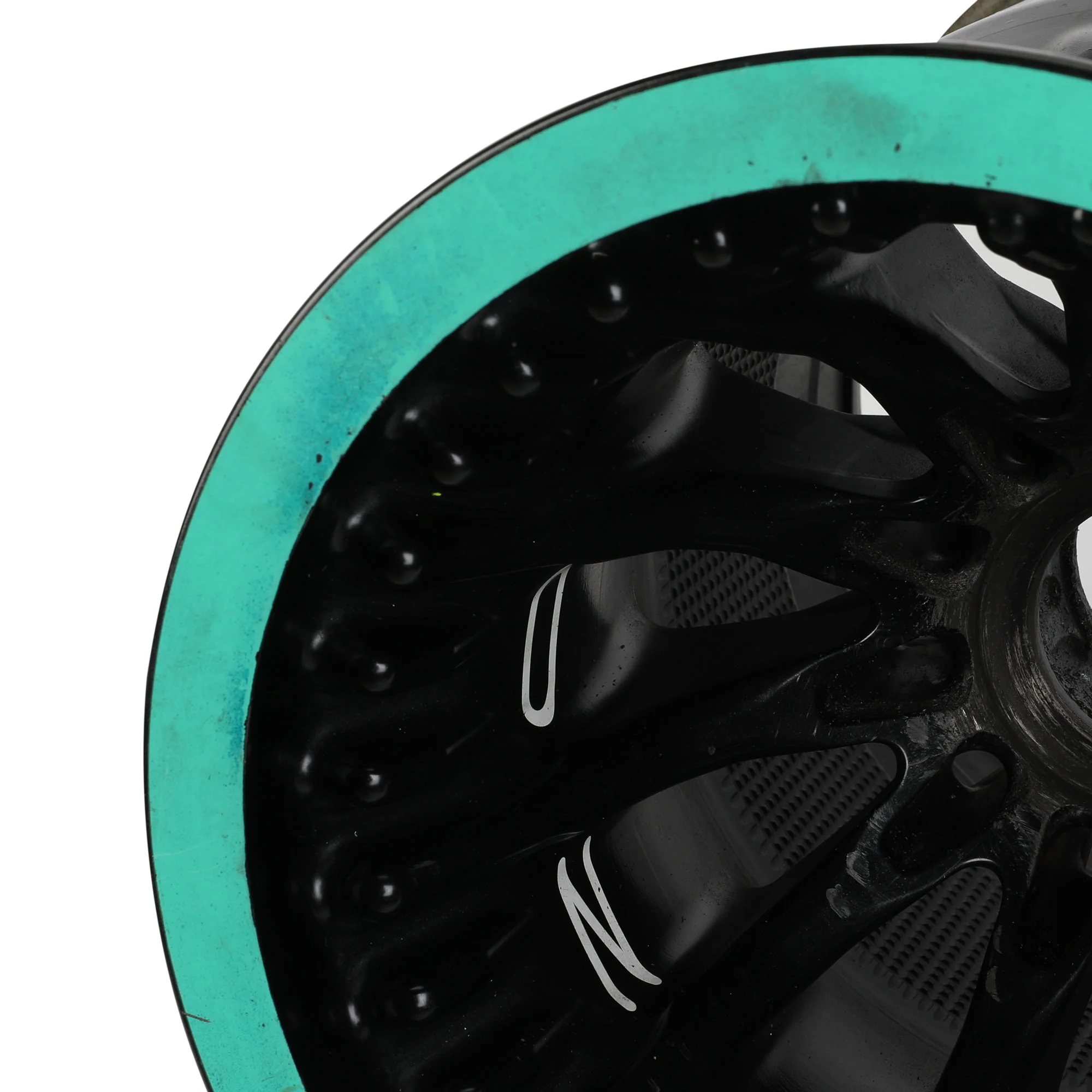 Mercedes-AMG PETRONAS F1® Team 2020 Season Used Rear Wheel Rim Table - Image 6