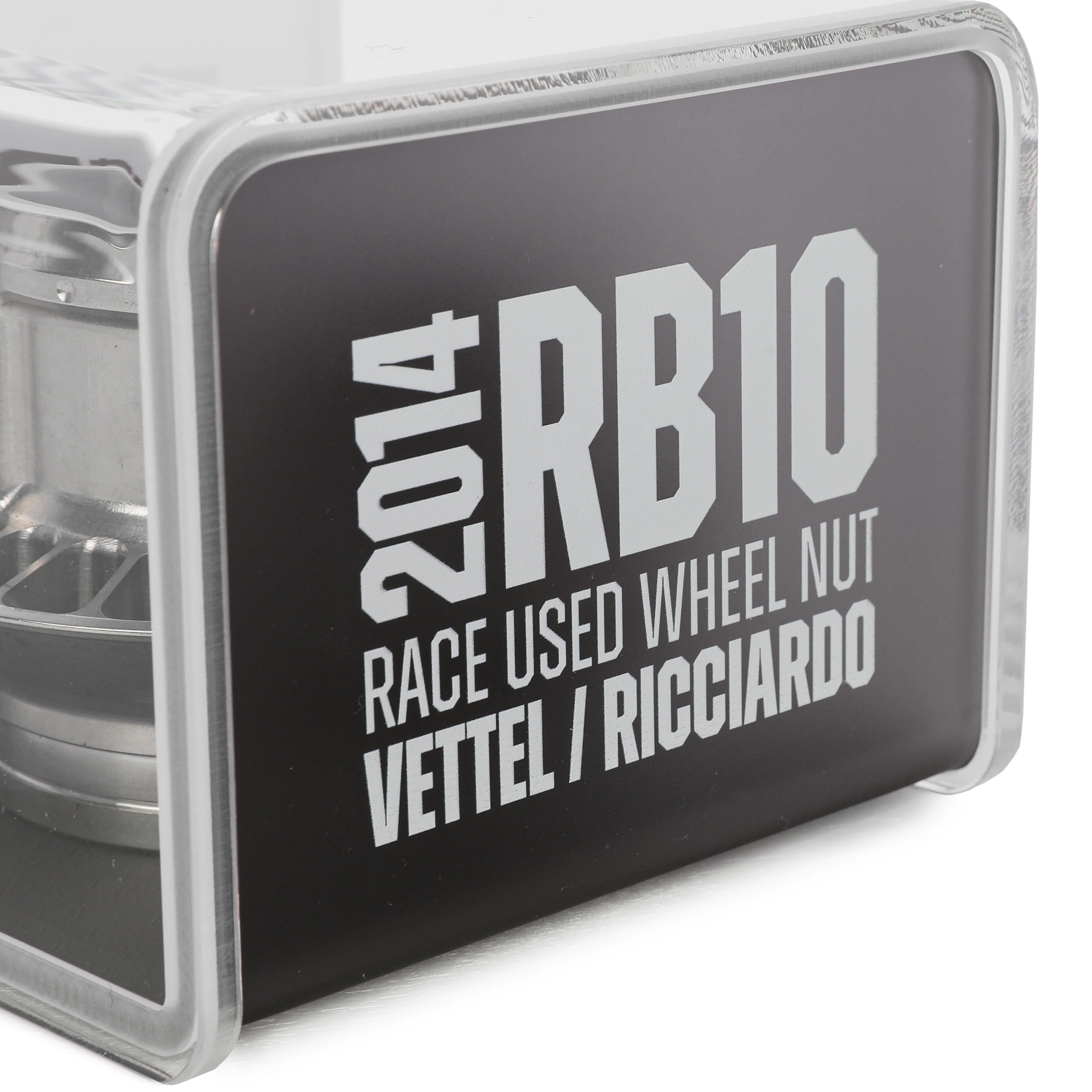 Red Bull Racing 2014 RB10 Grand Prix Used Wheel Nut in Display Case - Image 6