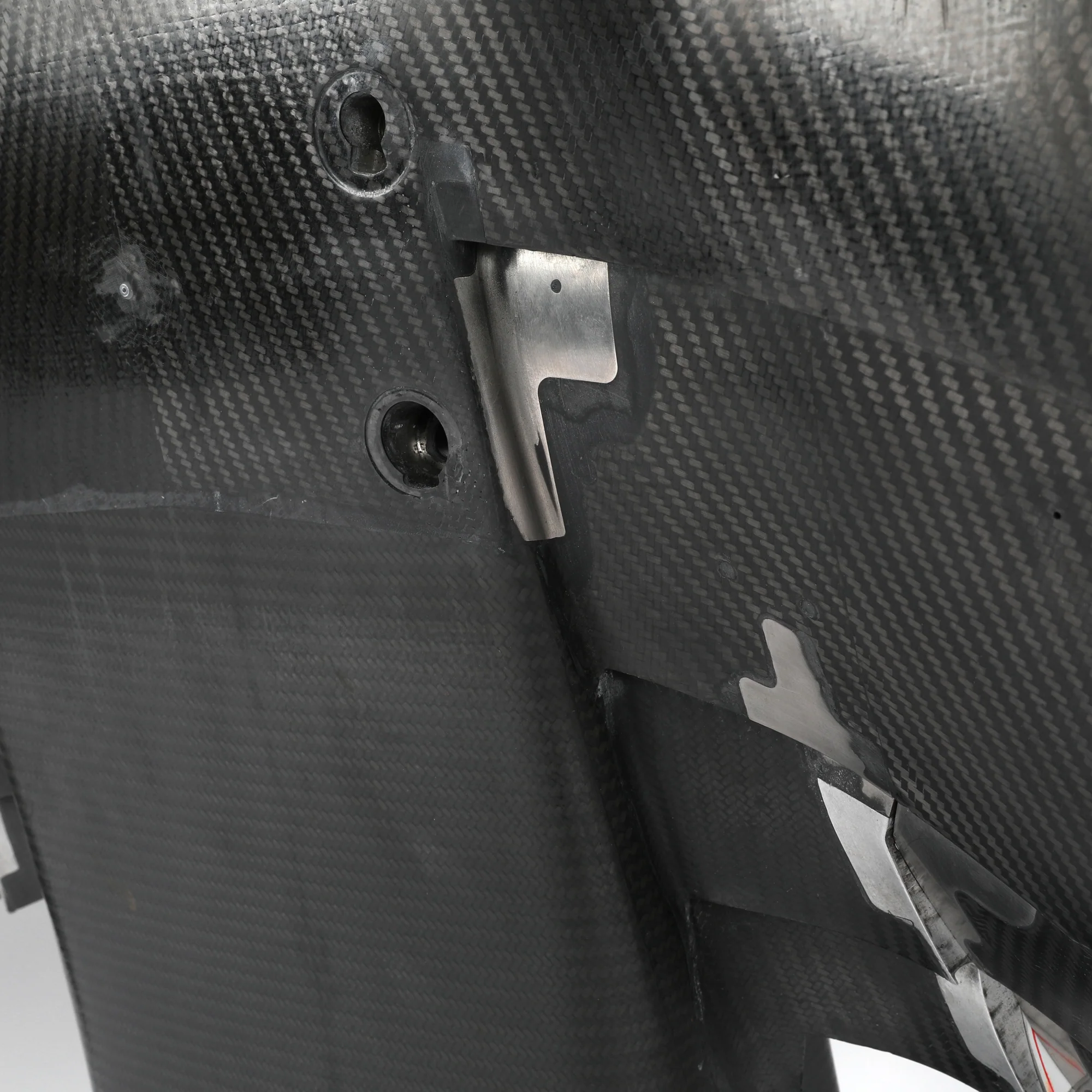 Miami Auction LOT 024 - Alpine Formula One Team 2022 Front Wing Assembly – Race Used - Image 8