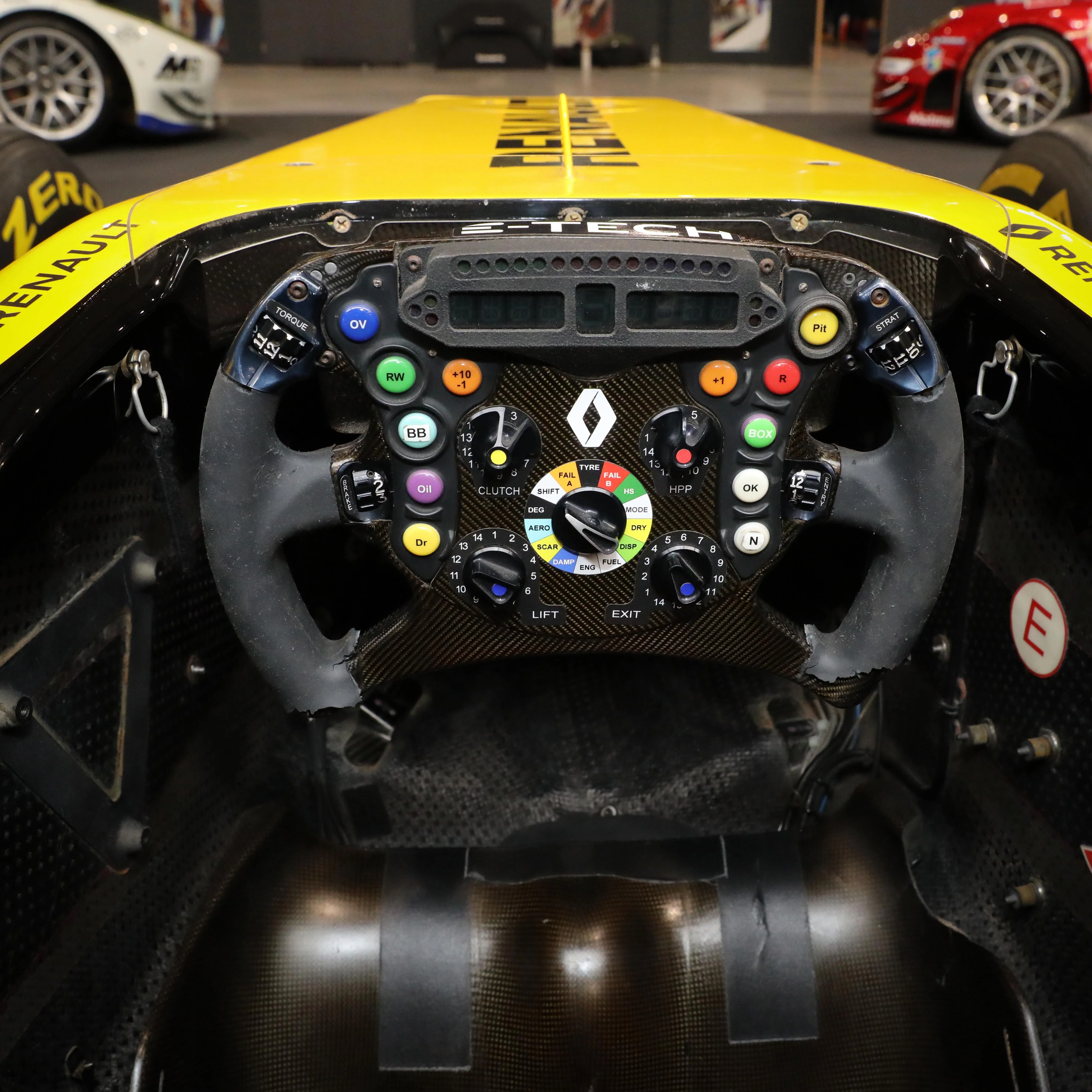 Miami Auction LOT 002 - 2014 Lotus E22-03 (2019 R.S.19 Livery) - Image 10