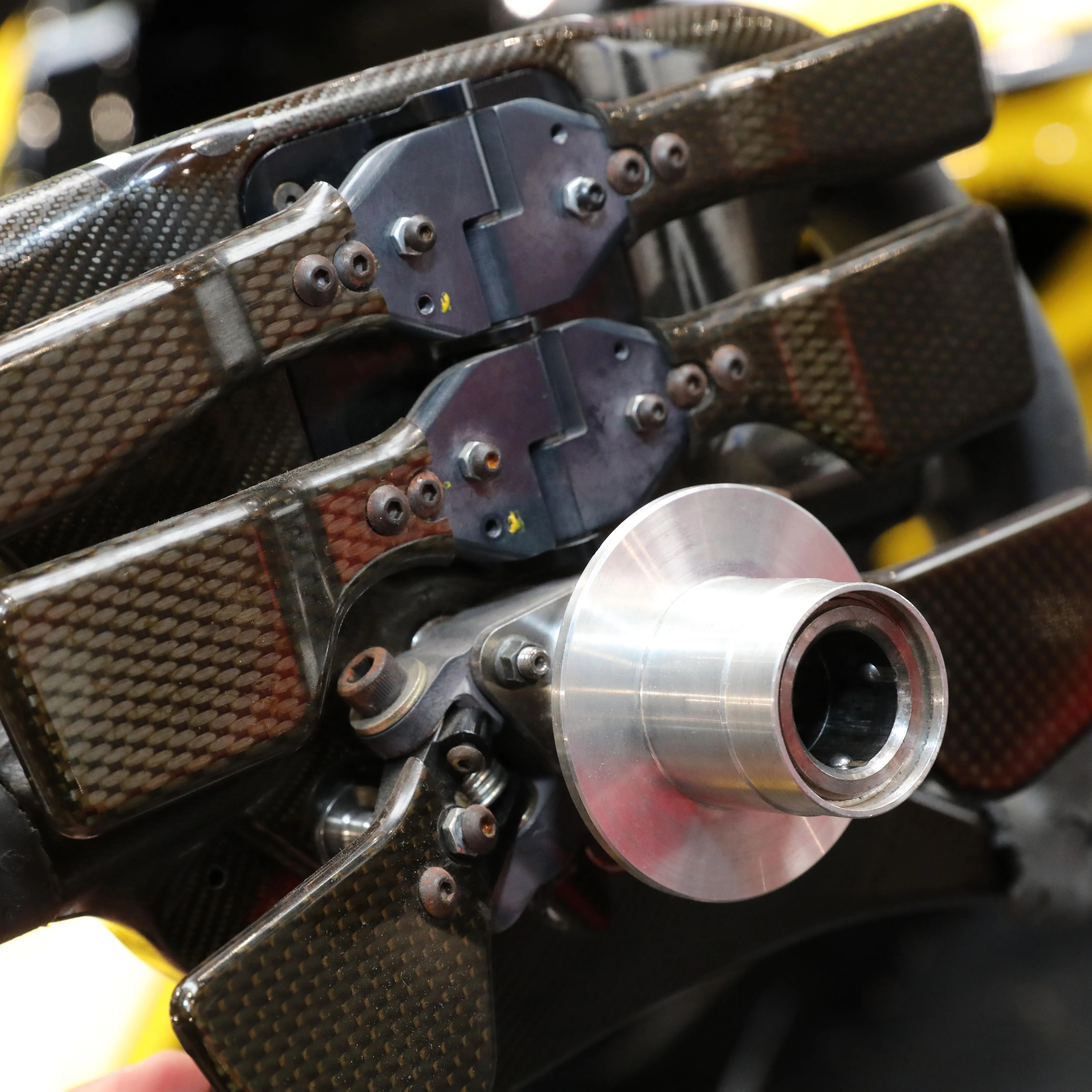 Miami Auction LOT 002 - 2014 Lotus E22-03 (2019 R.S.19 Livery) - Image 18