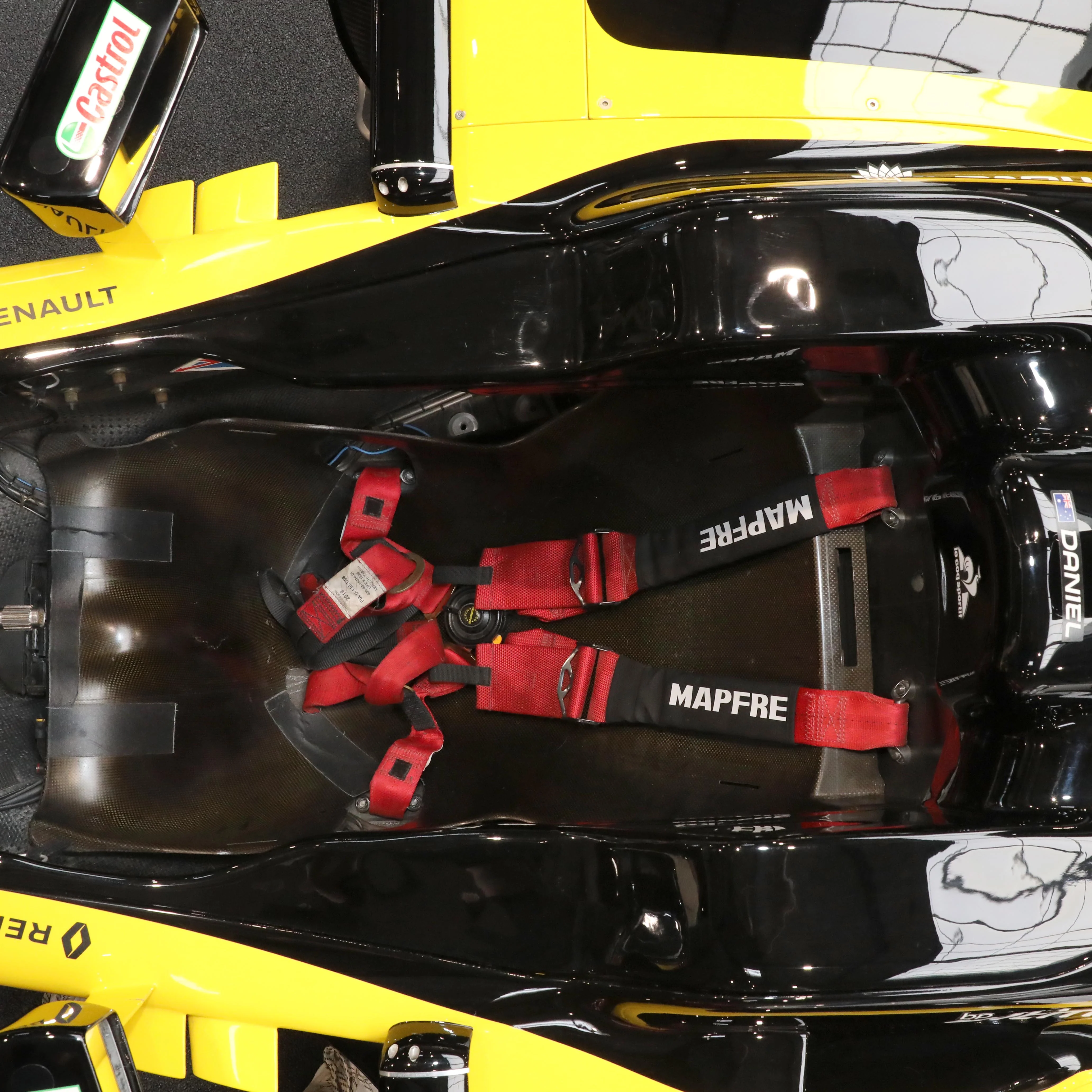 Miami Auction LOT 002 - 2014 Lotus E22-03 (2019 R.S.19 Livery) - Image 20