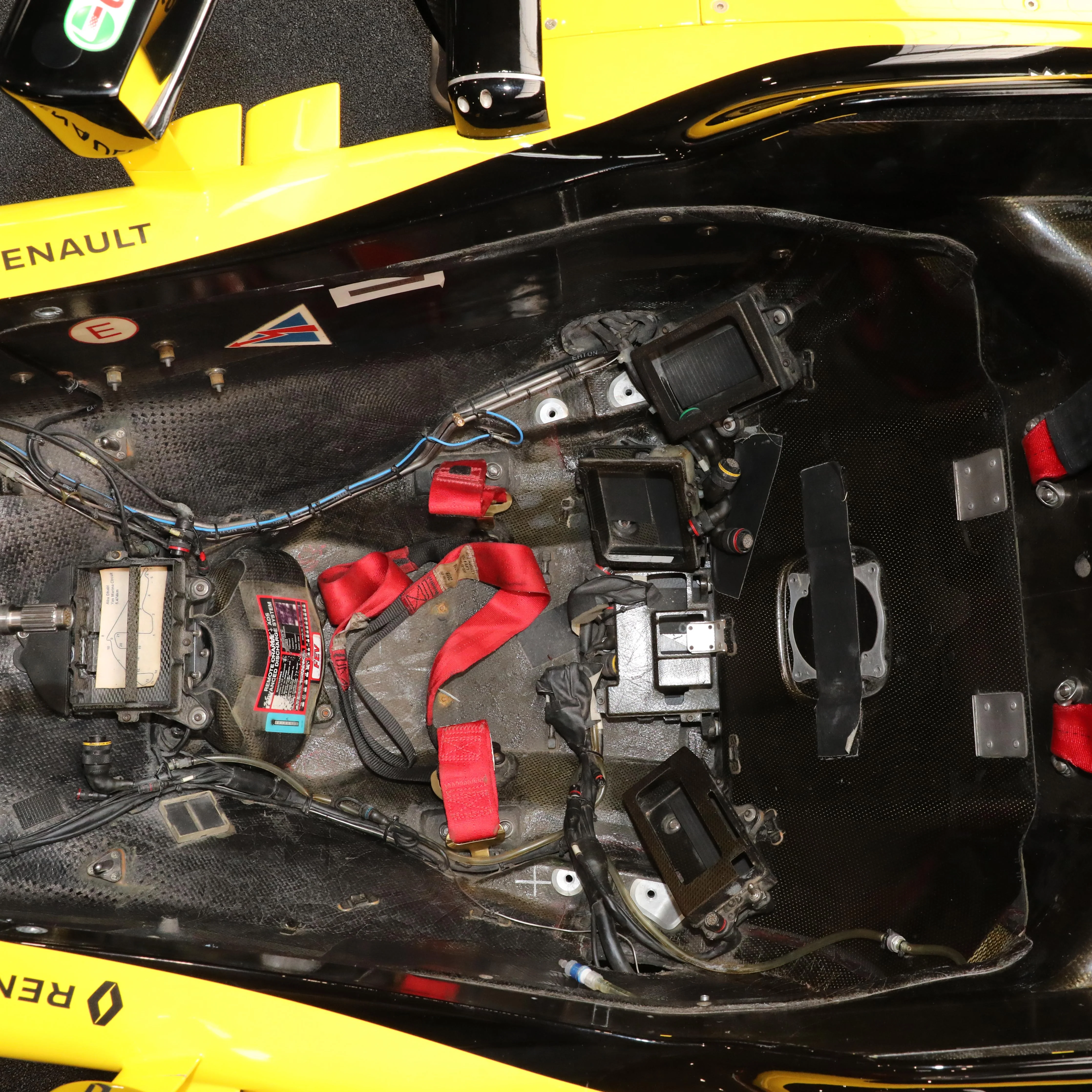 Miami Auction LOT 002 - 2014 Lotus E22-03 (2019 R.S.19 Livery) - Image 21