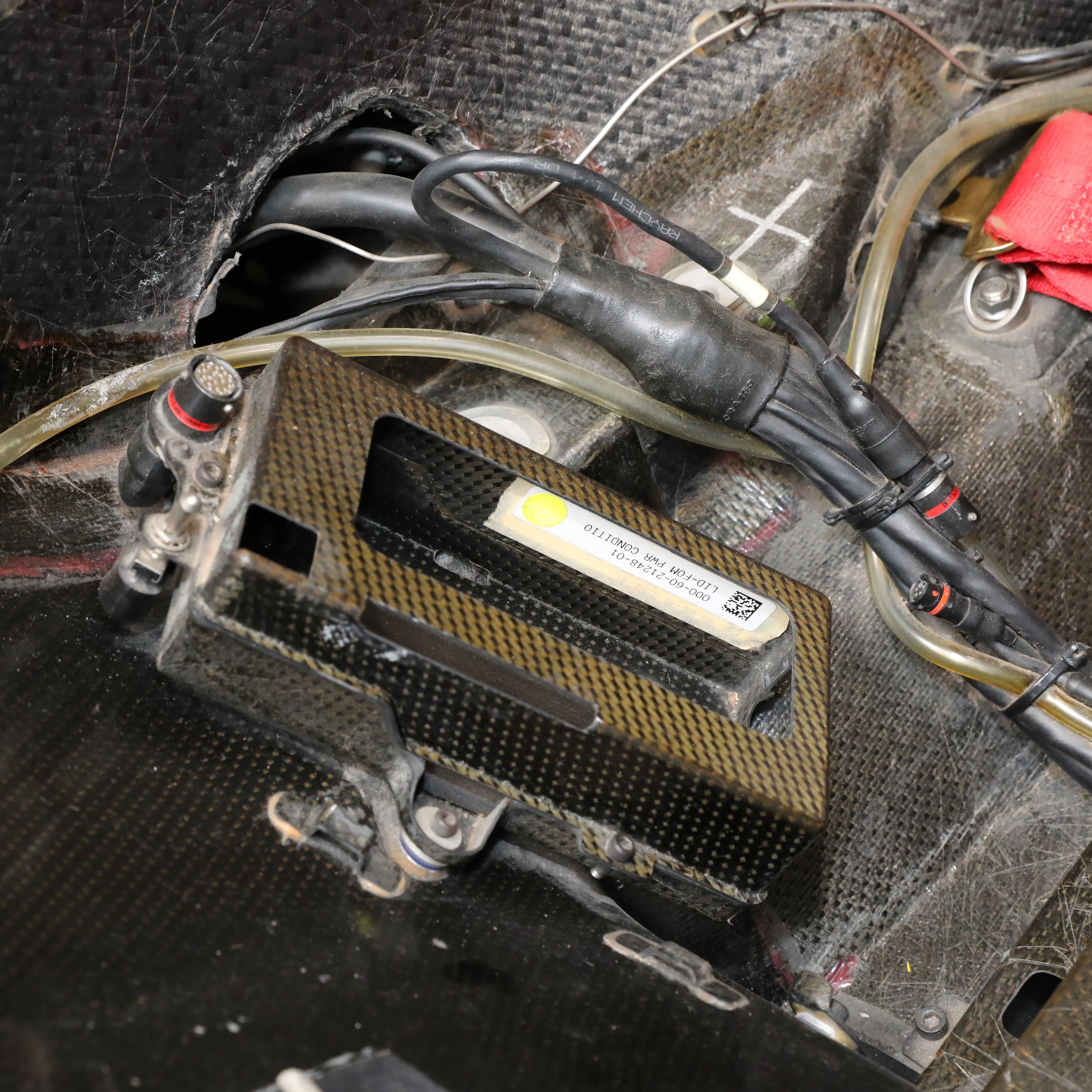 Miami Auction LOT 002 - 2014 Lotus E22-03 (2019 R.S.19 Livery) - Image 31