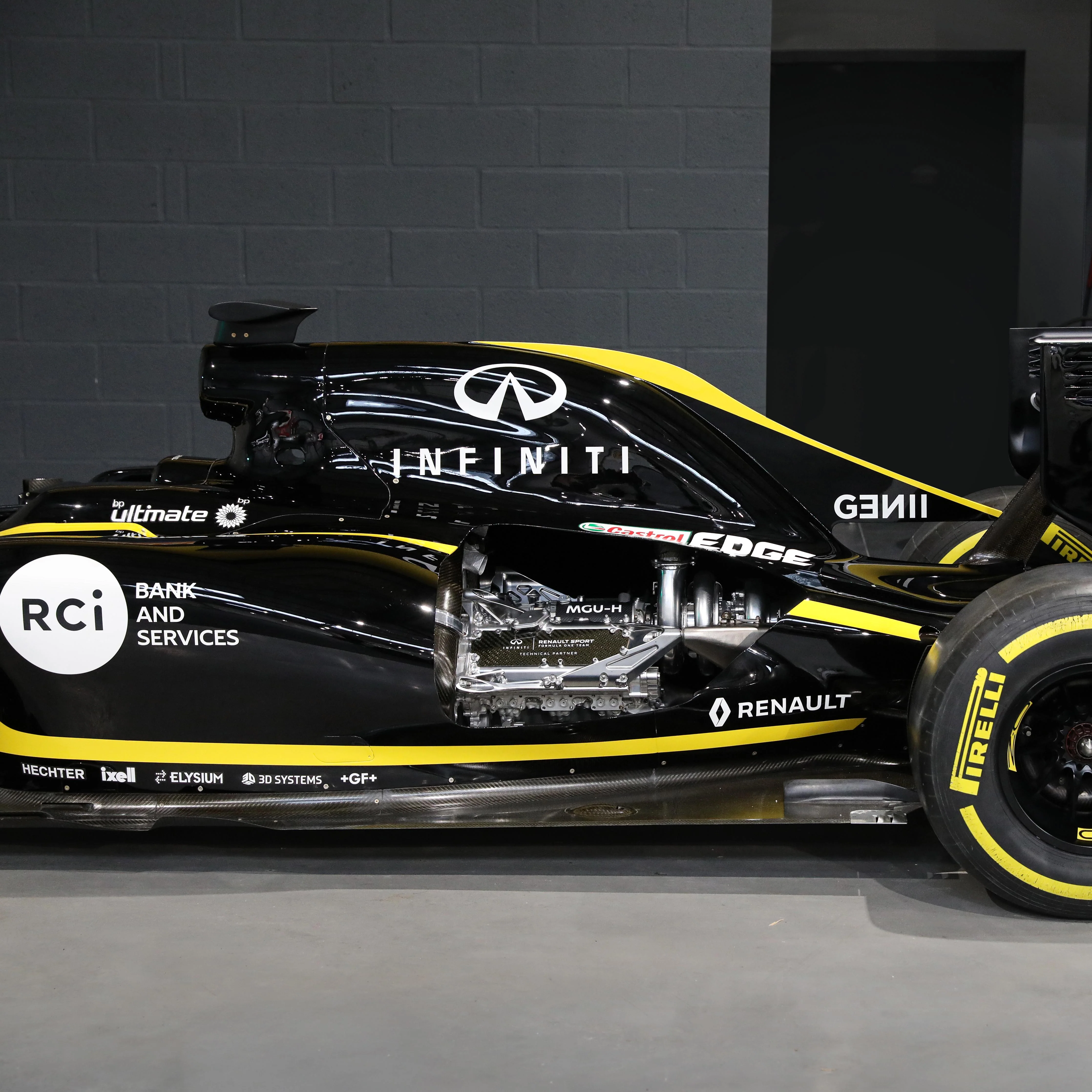 Miami Auction LOT 002 - 2014 Lotus E22-03 (2019 R.S.19 Livery) - Image 34
