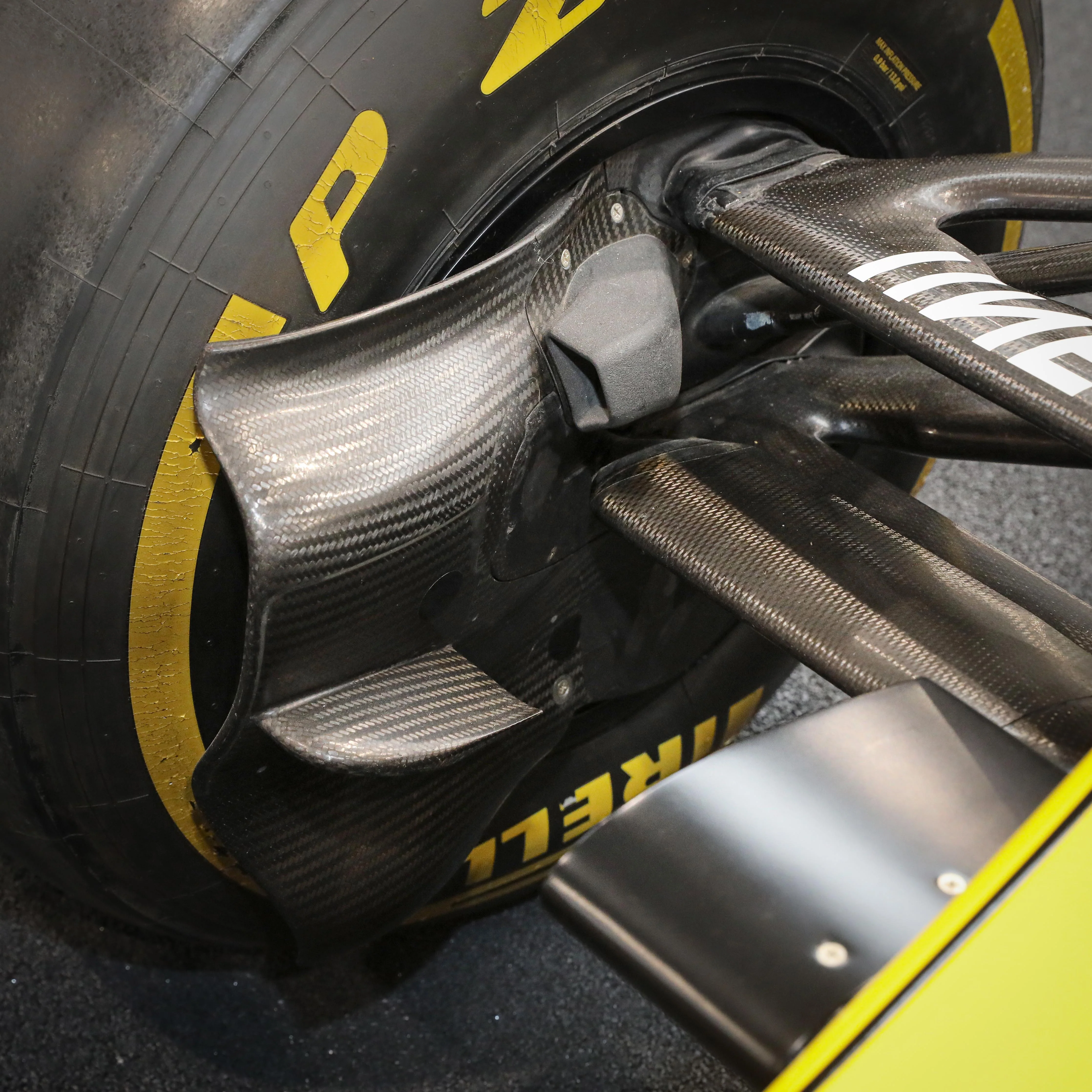 Miami Auction LOT 002 - 2014 Lotus E22-03 (2019 R.S.19 Livery) - Image 51