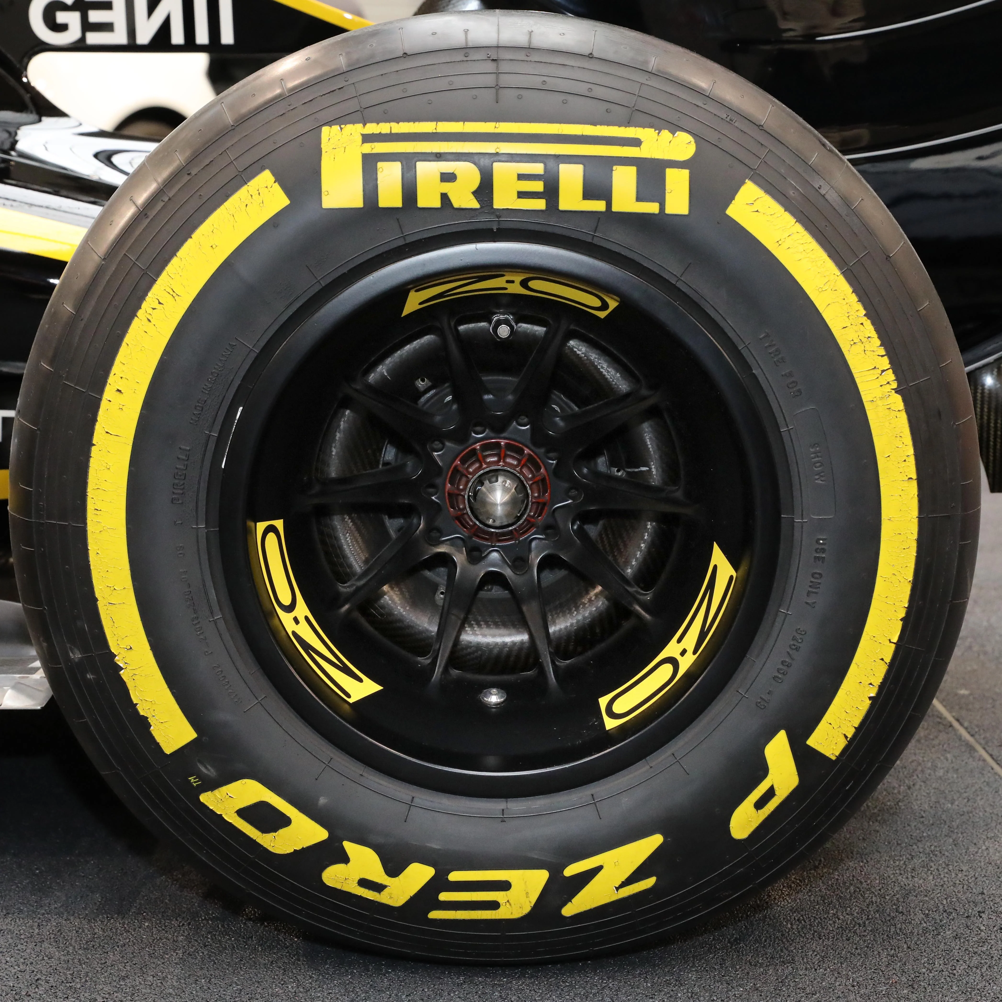 Miami Auction LOT 002 - 2014 Lotus E22-03 (2019 R.S.19 Livery) - Image 58