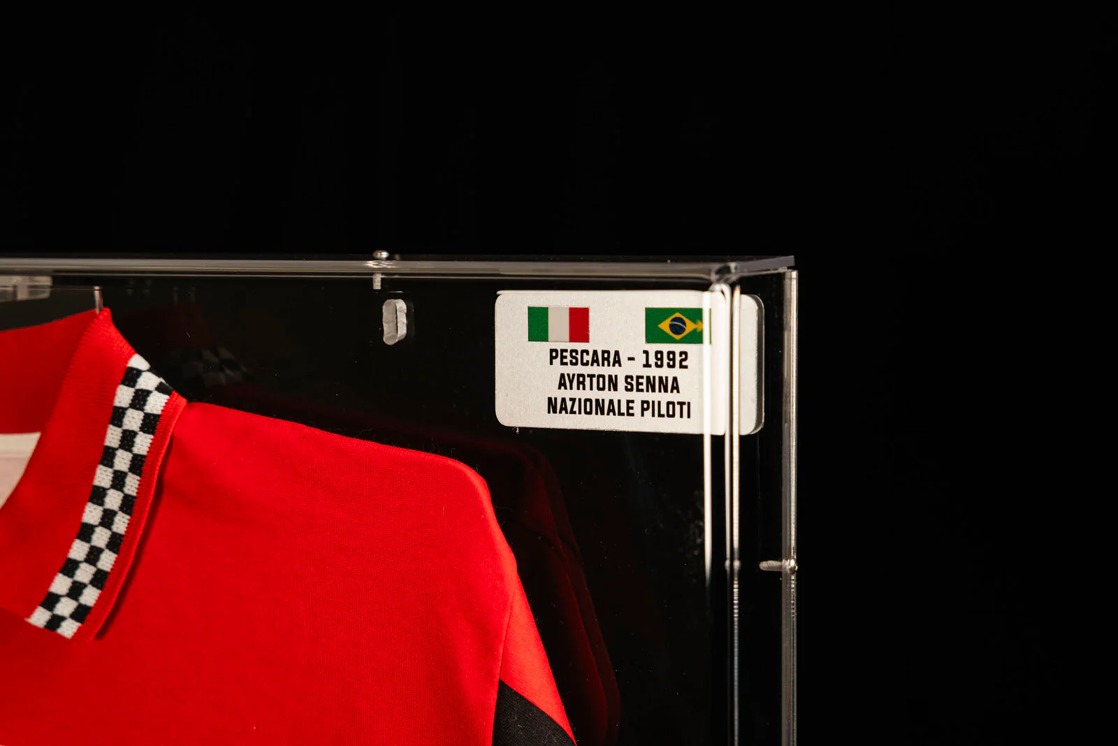 Miami Auction LOT 037 - 1992 Nazionale Piloti Shirt - Ayrton Senna Signed Framed - Image 14