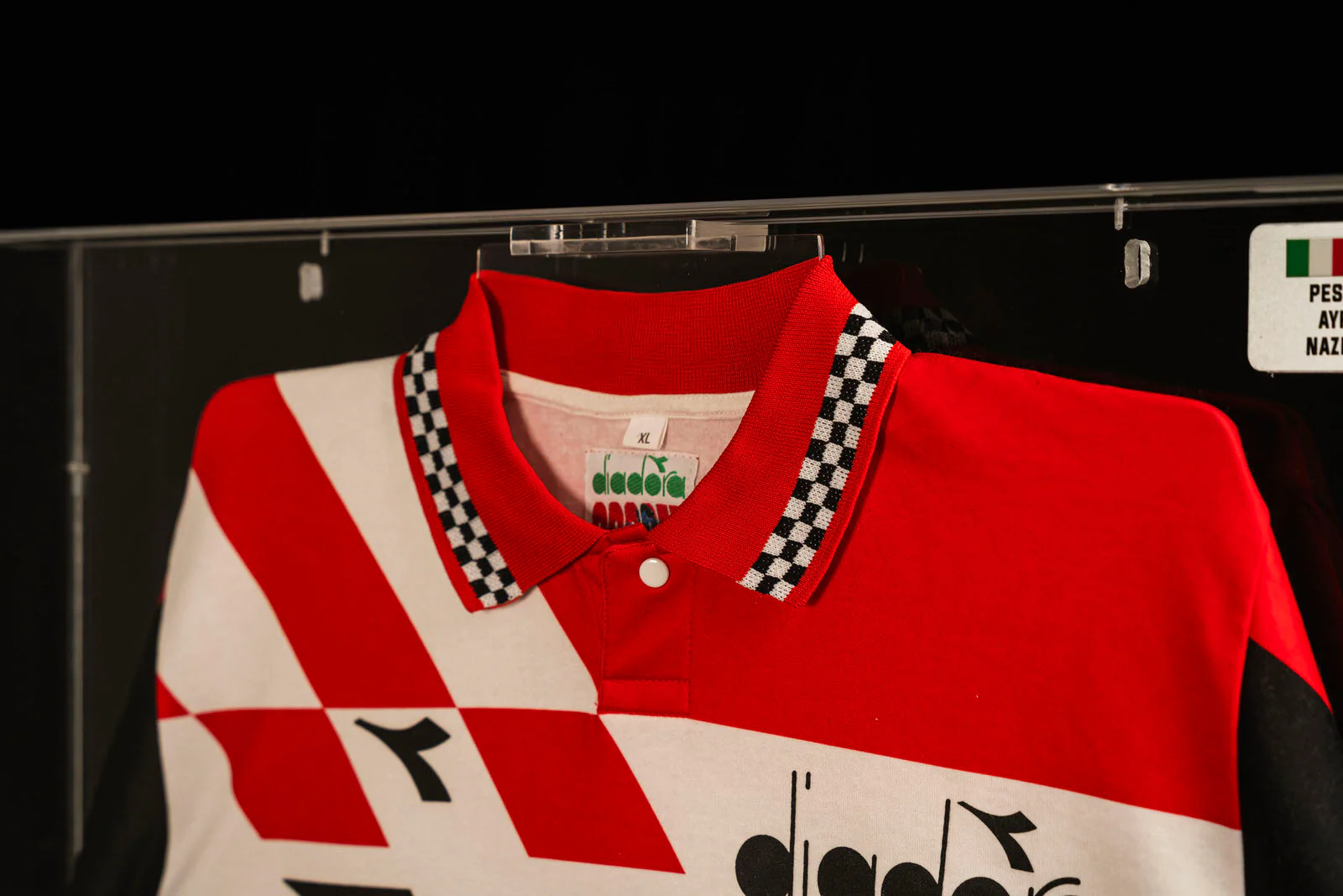 Miami Auction LOT 037 - 1992 Nazionale Piloti Shirt - Ayrton Senna Signed Framed - Image 15