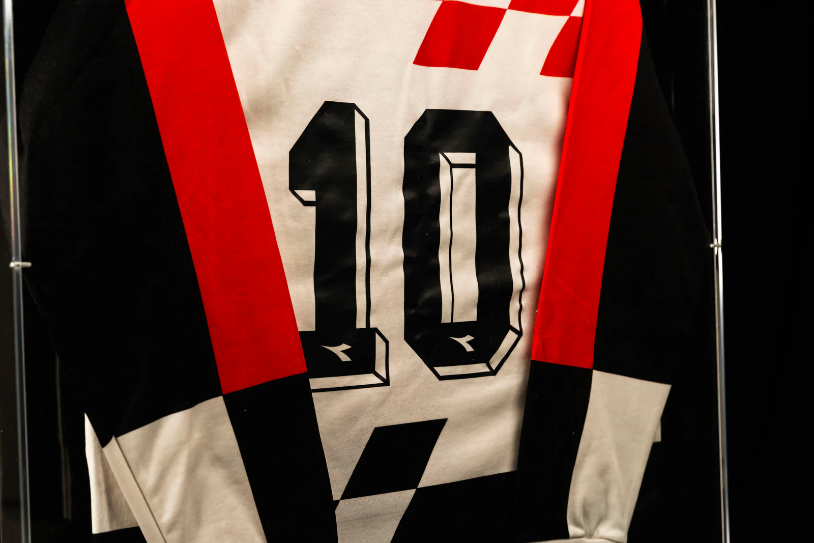 Miami Auction LOT 037 - 1992 Nazionale Piloti Shirt - Ayrton Senna Signed Framed - Image 22