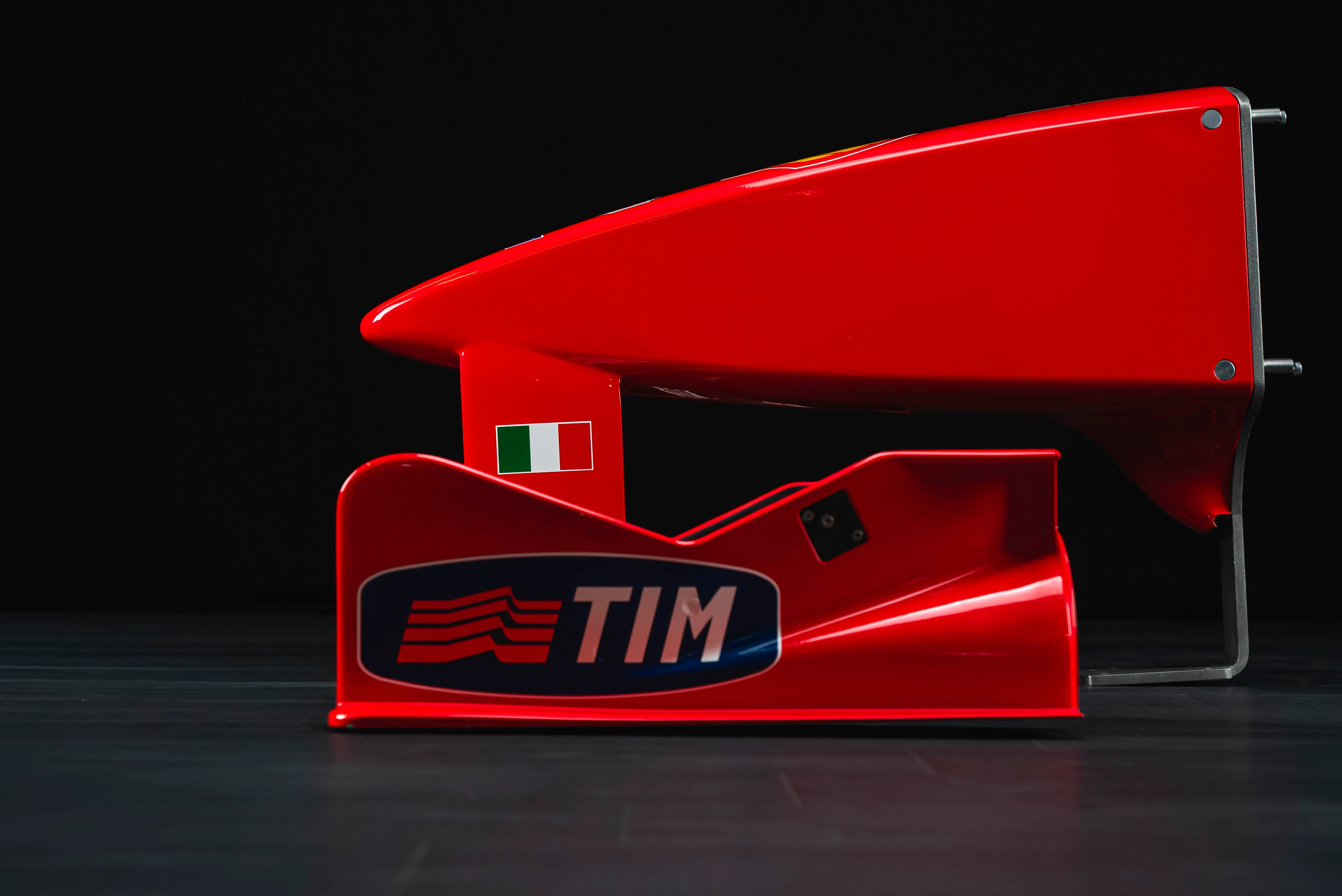 Miami Auction LOT 012 - Michael Schumacher 1999 Ferrari F399 Show Car Nose Cone - Image 18