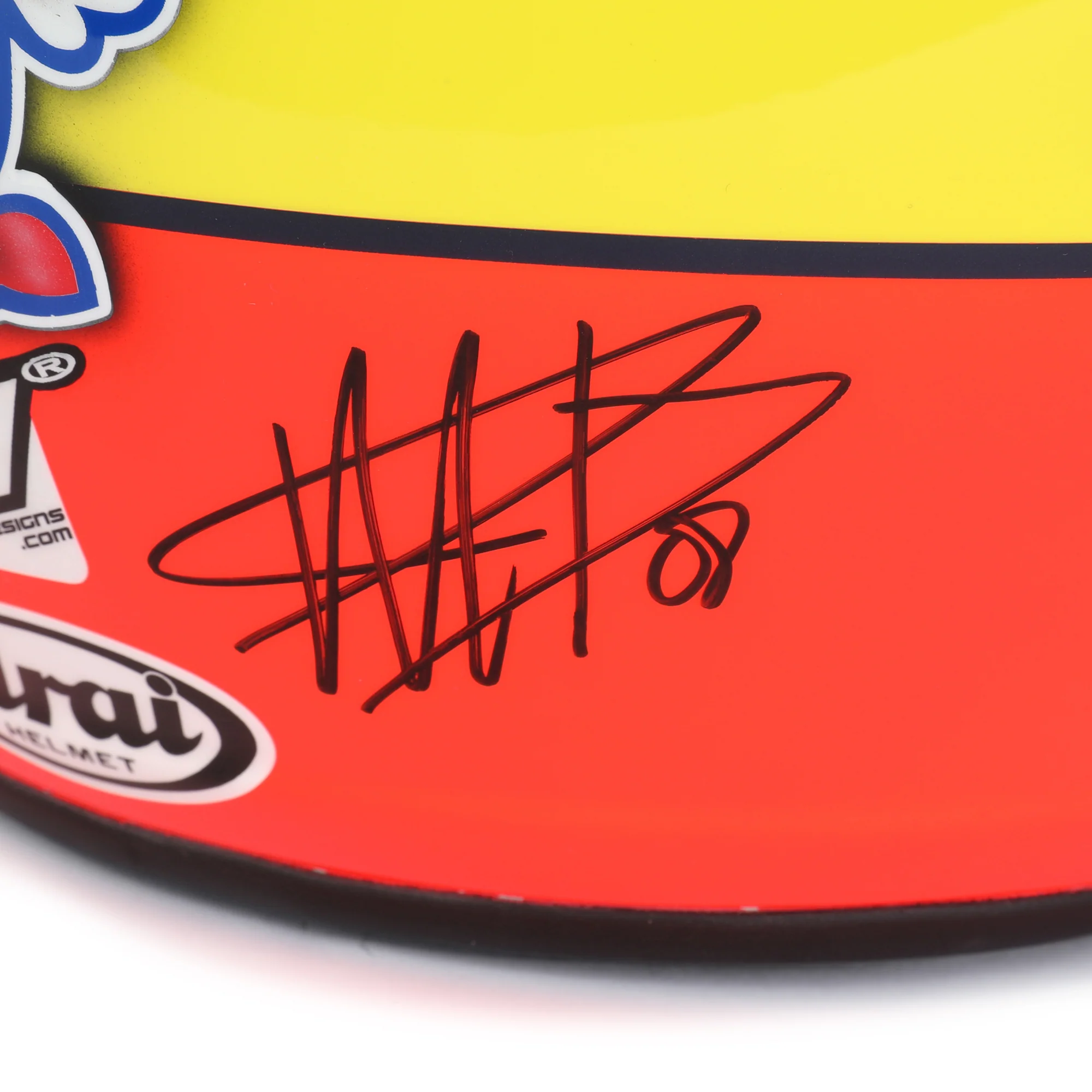 Miami Auction LOT 028 - Pedro de la Rosa 2007 Signed Replica Helmet - Image 3