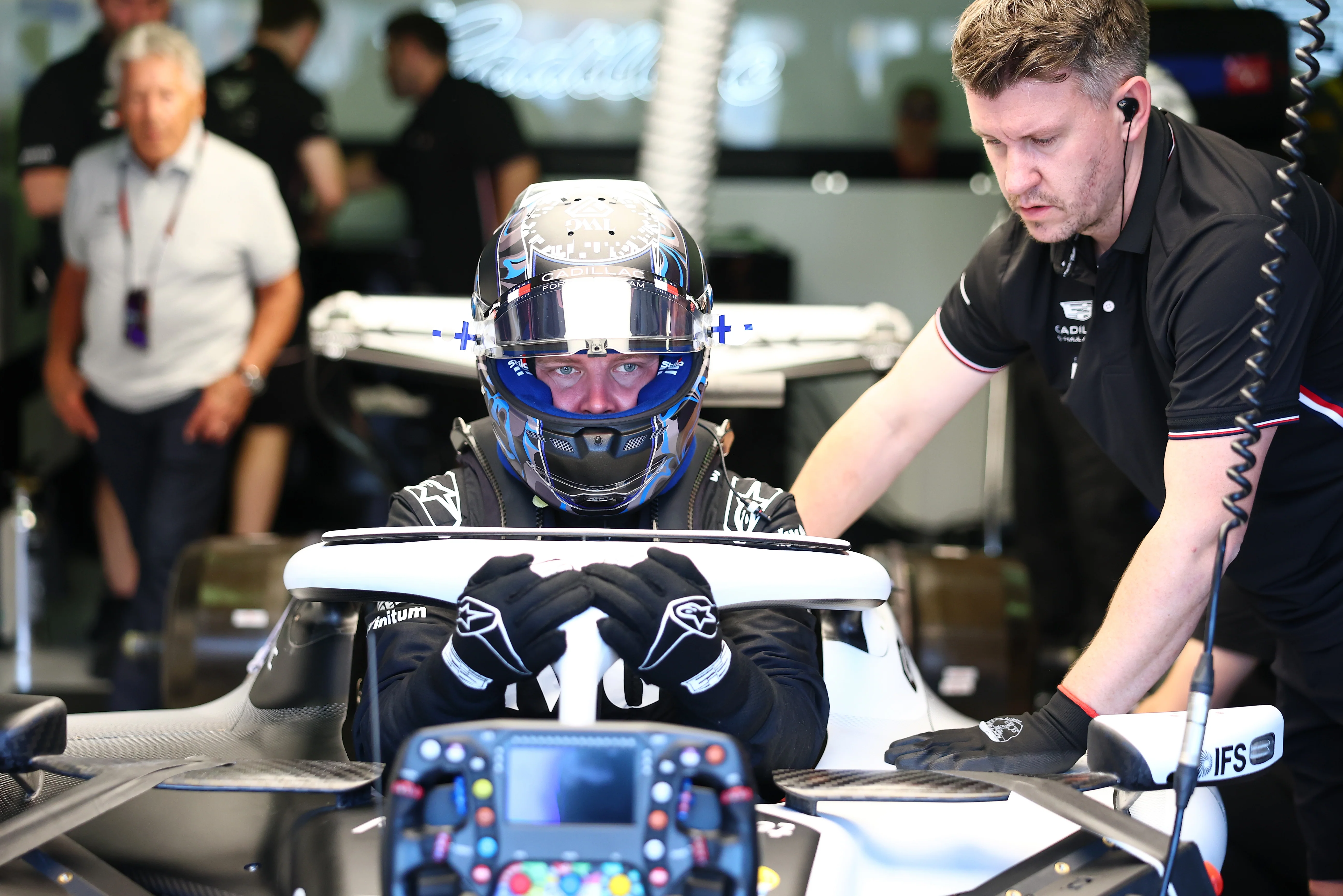 Miami Auction LOT 001 - Valtteri Bottas First-Ever Cadillac Race-Used Helmet, 2026 Australian GP - Image 14