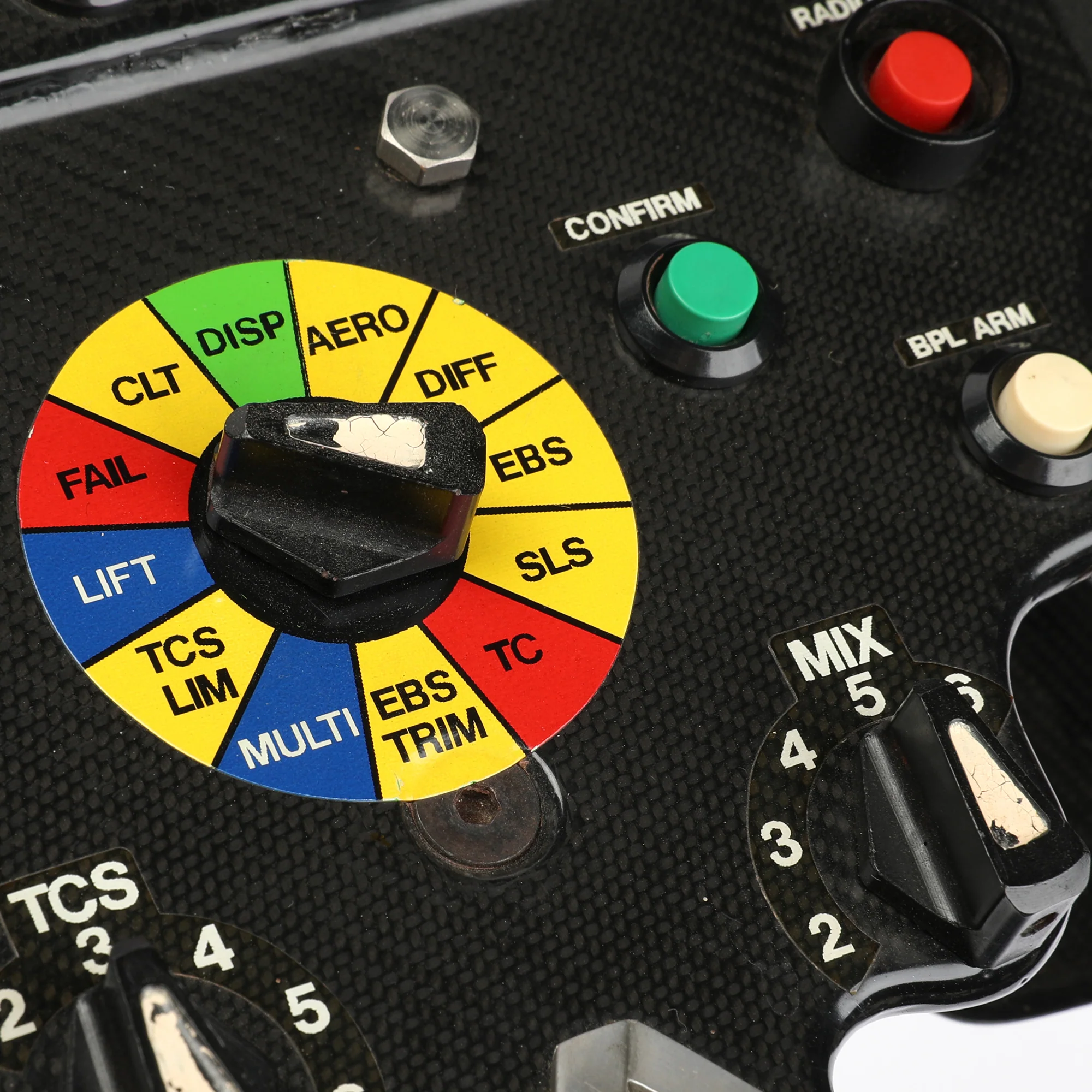 Miami Auction LOT 042 - 2006 Renault R26 Steering Wheel - Replica - Image 7
